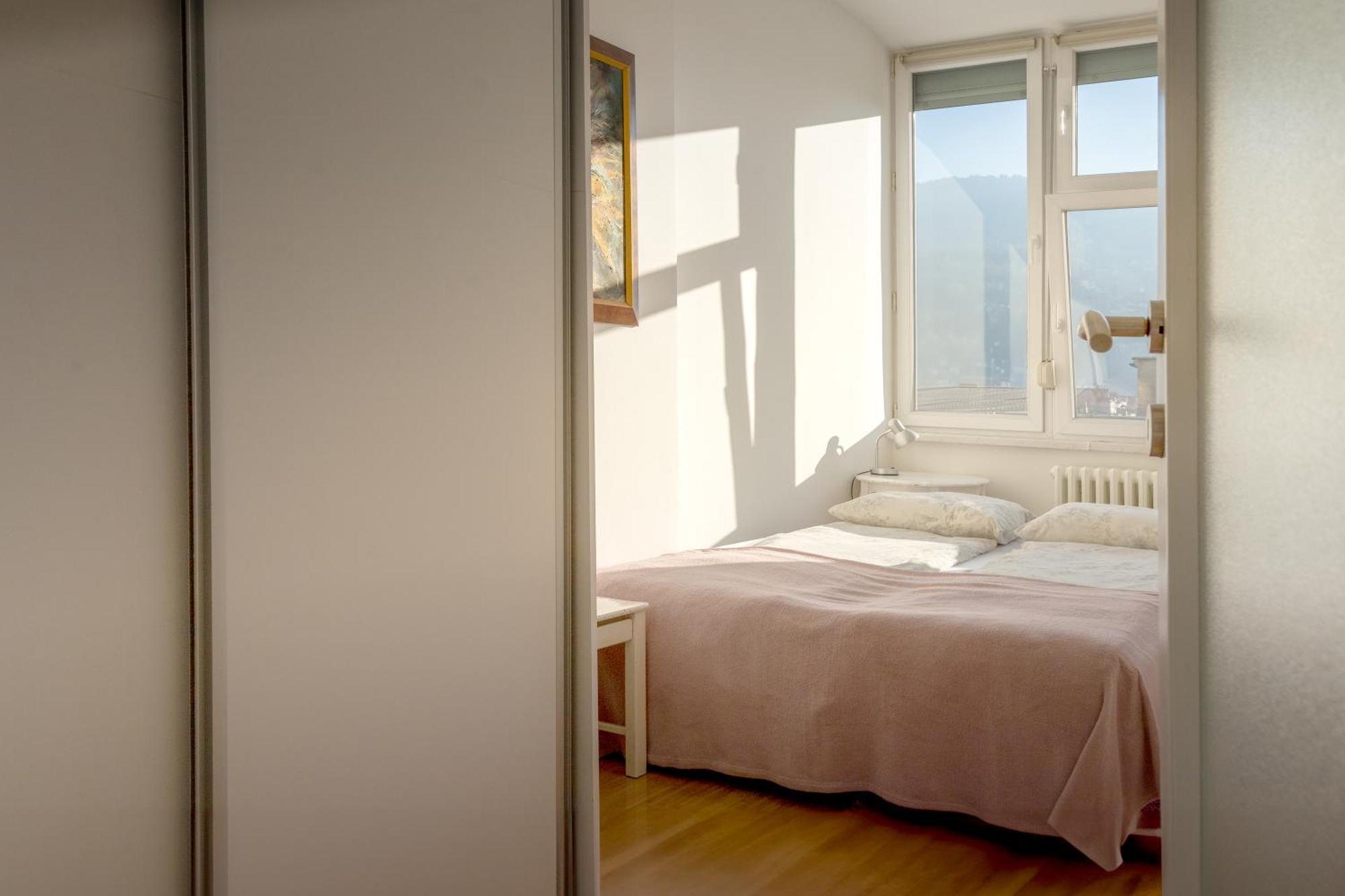 Central Apartment Mirza ซาราเยโว ภายนอก รูปภาพ