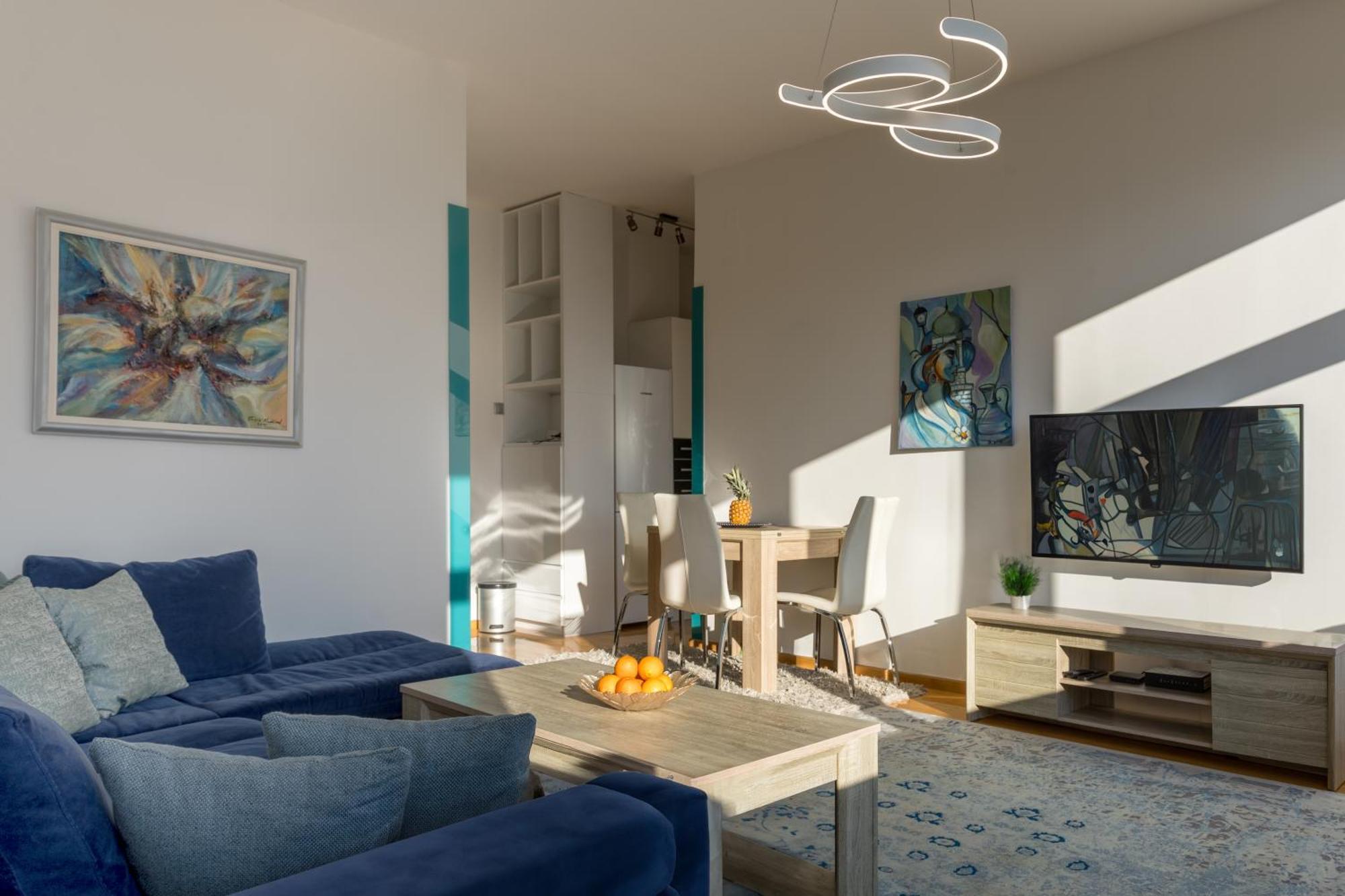 Central Apartment Mirza ซาราเยโว ภายนอก รูปภาพ